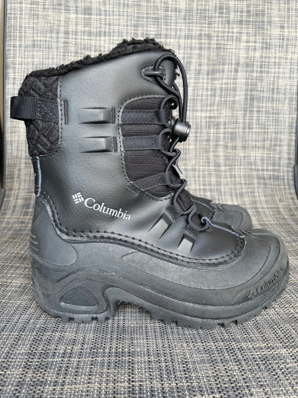 Columbia Kids Bugaboot Celsius waterproof winter boots in black Youth size 1